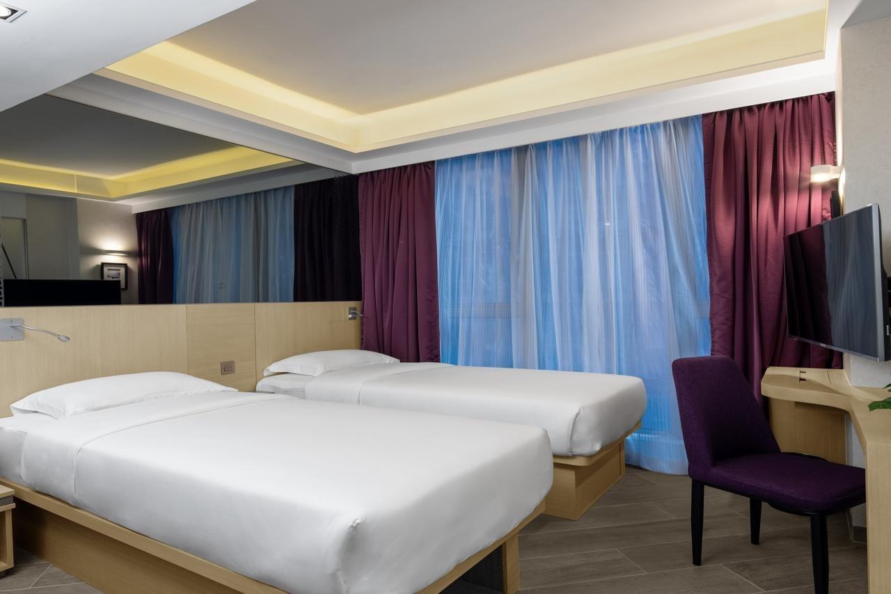 Starphire Hotel 홍콩 외부 사진